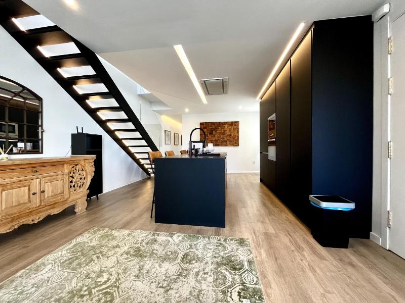 Premium Penthouse 3 0 Seasonal Rental - image 37