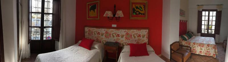 Triple Room image 2