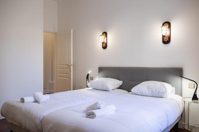 1ère loge Vieux-Port • Meublé tourisme 4* & clim - image 13