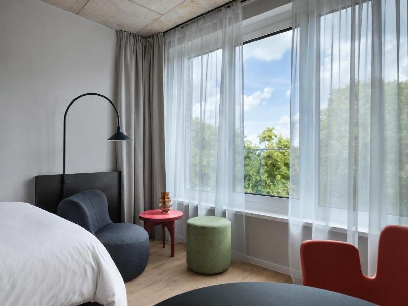 STAYERY Bremen Altstadt - alle Zimmer mit Klimaanlage - image 35