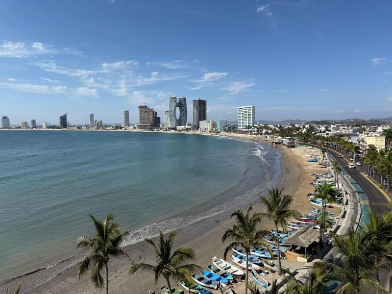 Vista al Mar en Paseo Claussen - image 1