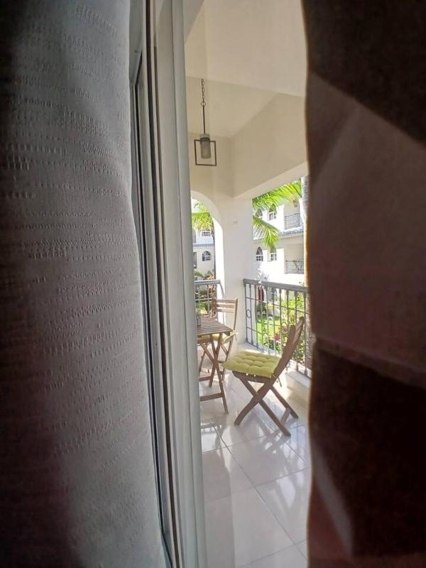 Second Floor Condo - Walk to Beach - image 8
