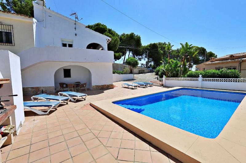 Miquel - pretty holiday property with garden and private pool in Moraira - image 10
