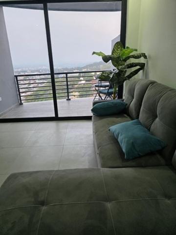 Apartamentos Lomas 500 con Vista a la Ciudad - image 9