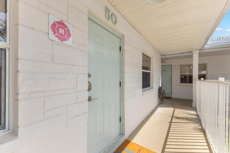 Hotel Cabana Clearwater Beach - image 21