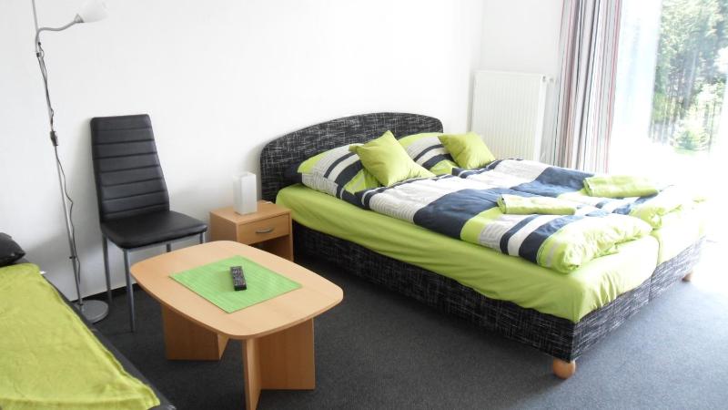 Studio Apartment (2 Adults) image 3