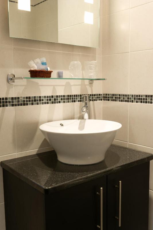 Large Superior Double Room  image 2