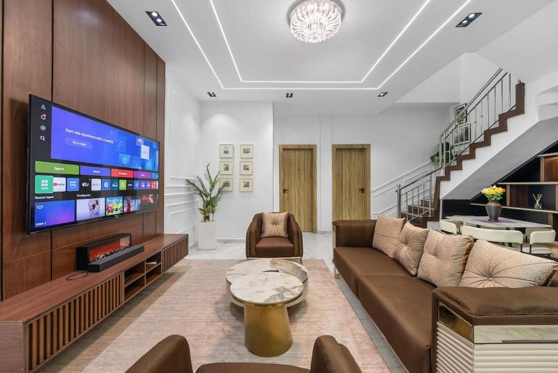 3-Bedroom Terrace Duplex 24 7 Power Supply - image 8