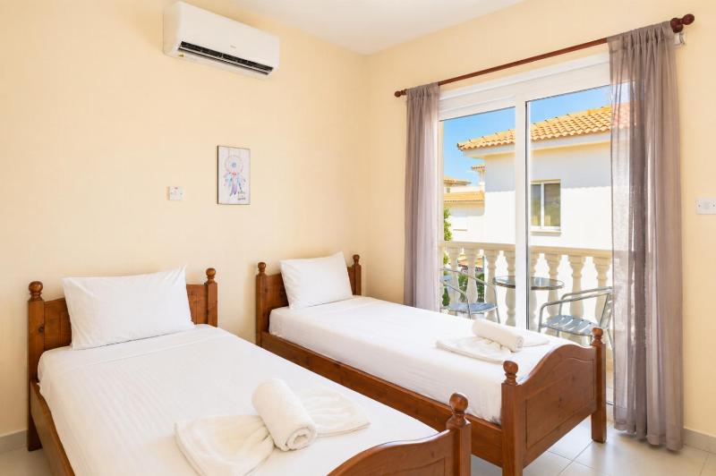 Argiro Bright Villa - image 13