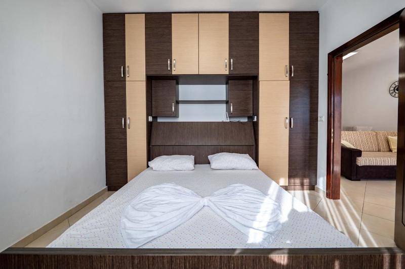 Star Sea View Apartment - image 7