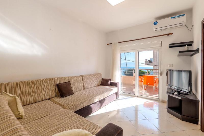 Star Sea View Apartment - image 3