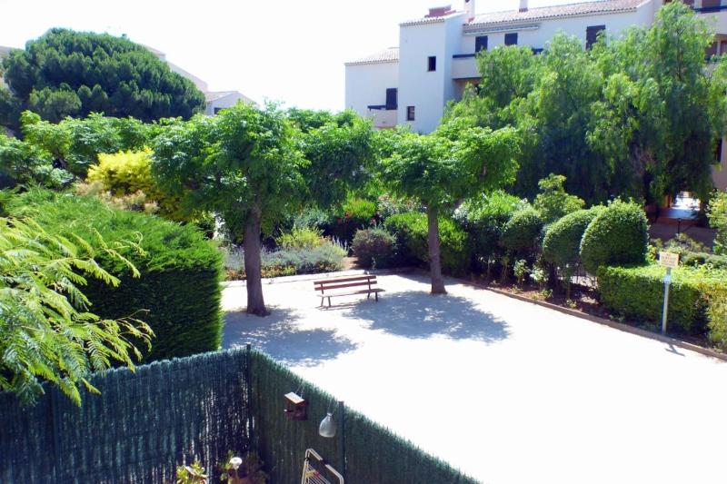 Studio with pool near the sea wifi and AC - image 12