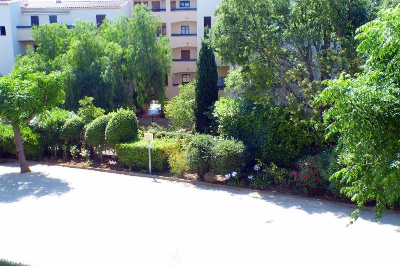 Studio with pool near the sea wifi and AC - image 16