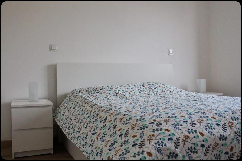 Spacious cocoon in Six-Fours-les-Plages - image 11