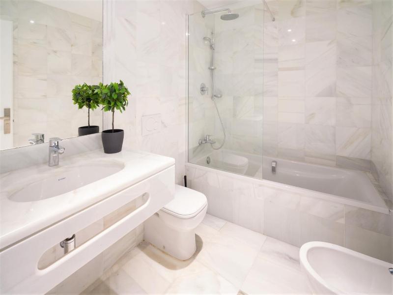 1-bedroom lodge stay in Antwerp - image 13