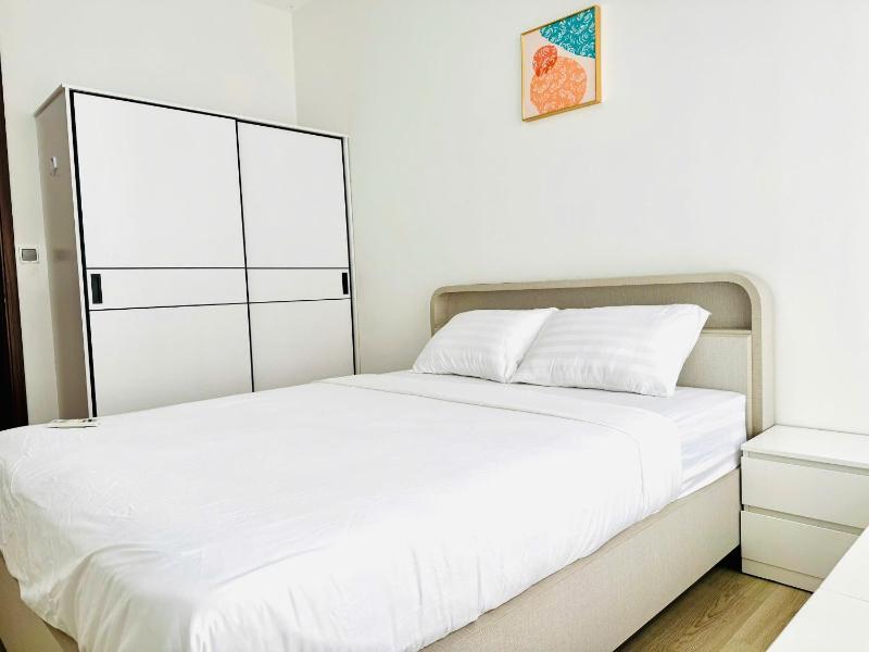 Luxury 2br Midtown The signature Block B - image 15