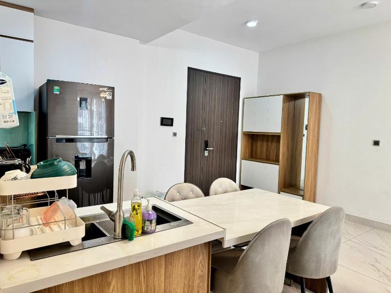 Luxury 2br Midtown The signature Block B - image 3