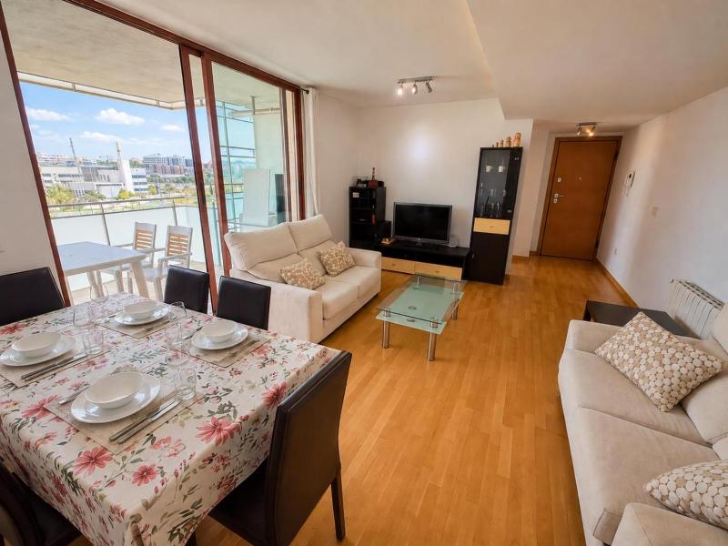 Apartamento con piscina gimnasio y parking en Alicante by Turihome - image 18