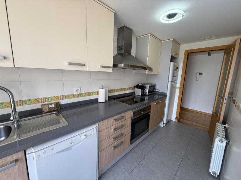 Apartamento con piscina gimnasio y parking en Alicante by Turihome - image 27