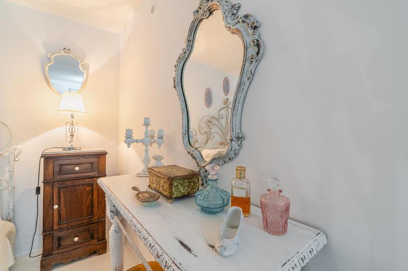 Grandma's house - image 14