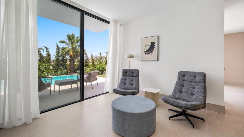 VACATION MARBELLA I Villa The Address Brand-New Villa Private Turquoise Pool 6BDR Prime Golf Valley Location Minutes from Puerto Banus Luxury Interiors Private GYM Lounge Bar - image 30