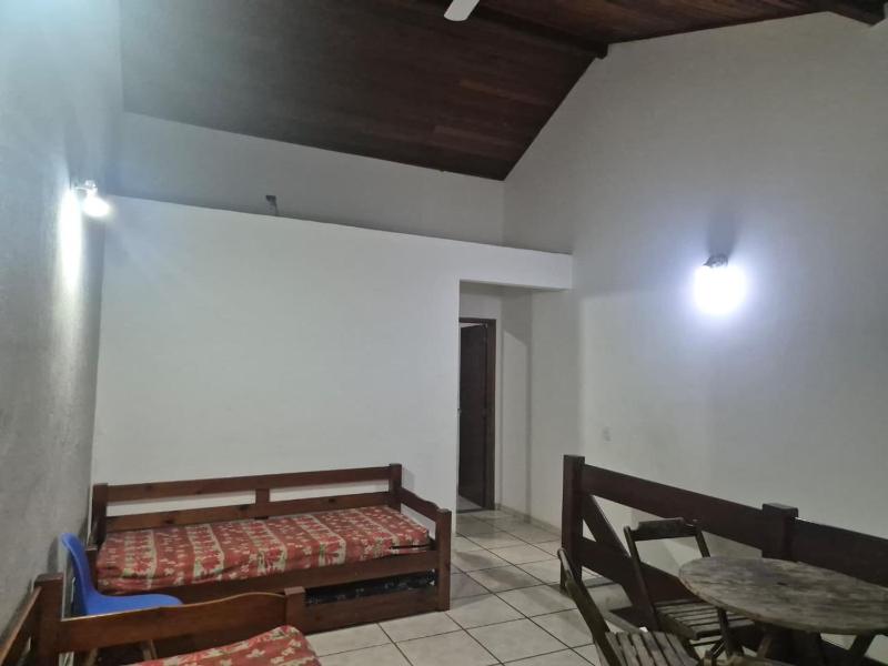 Apartamento com piscina - image 33