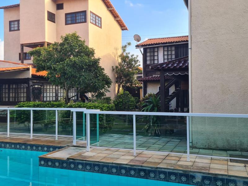 Apartamento com piscina - image 41