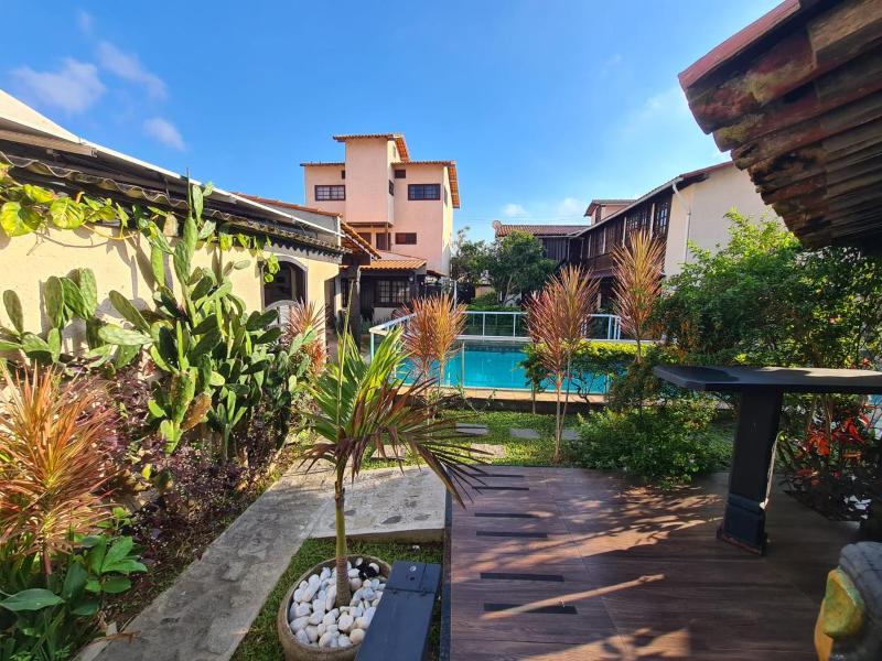 Apartamento com piscina - image 48