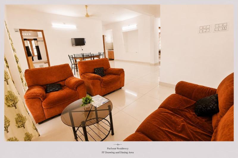 PAZHOOR RESIDENCY HOME STAY 4BHK Deluxe Apartment FF & SF - image 1