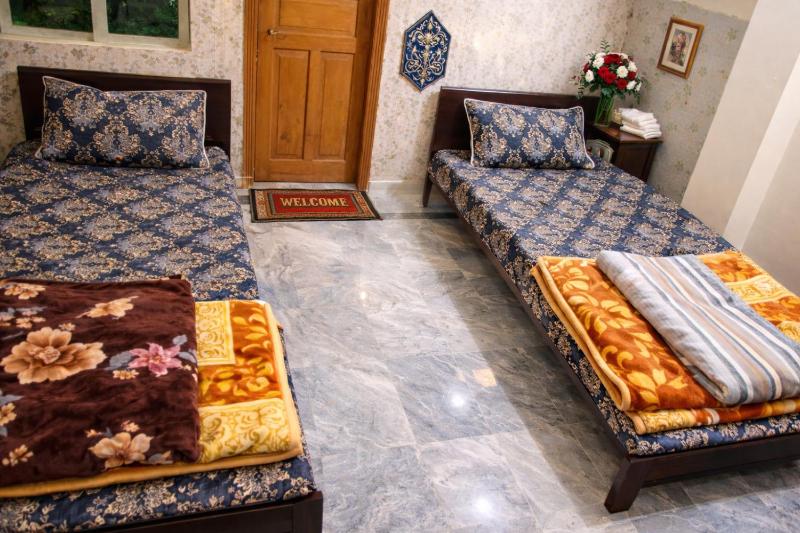 Alzahir GUESTHOUSE & HOTEL - image 8