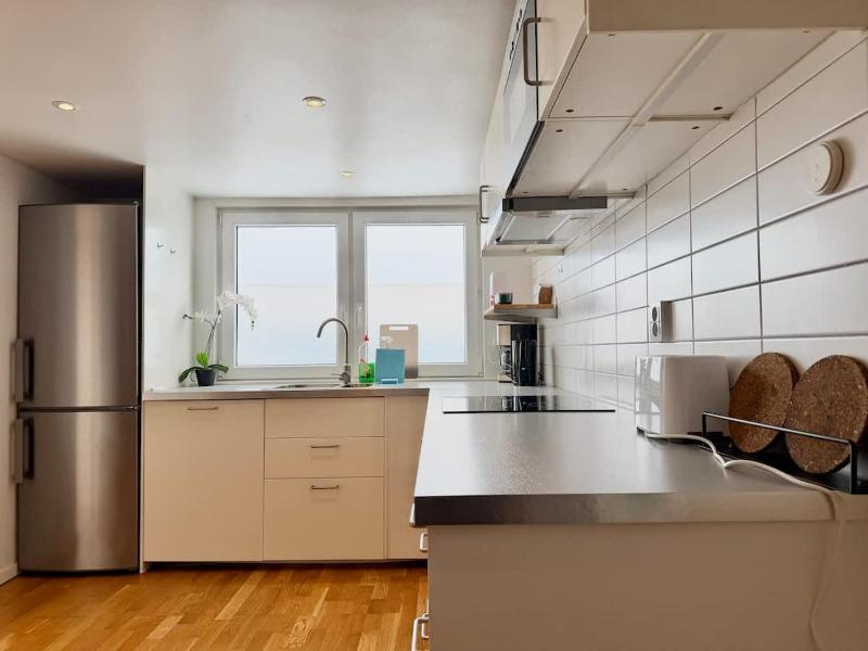 2 Bedroom Apartment With 4 Beds For Workers And Families - image 10