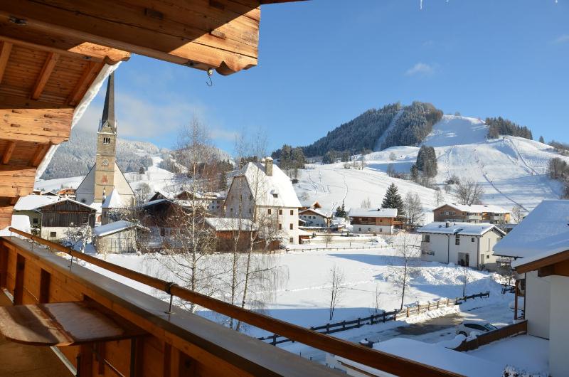 Deluxe Apartment image 3