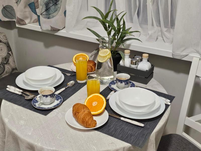 Metropolitan Stay 89 Apart with Free Parking AC City Center - image 3