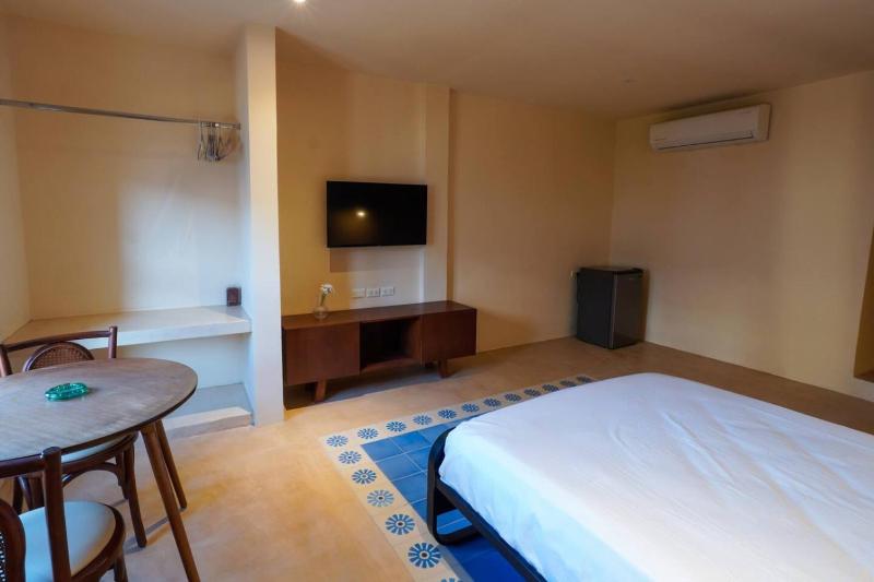 Beautiful studio in the heart of the city. - image 9