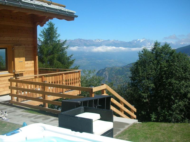 Superior Chalet image 1