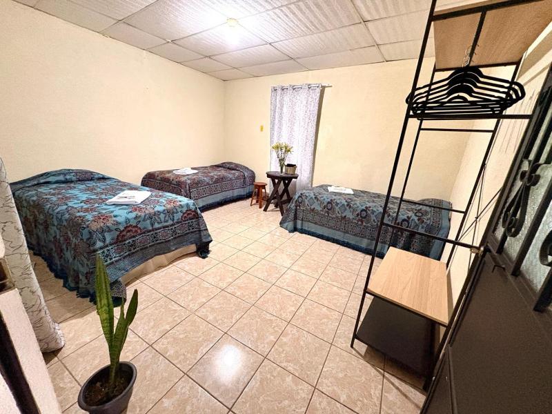 Casa Céntrica en Antigua Guatemala - image 16