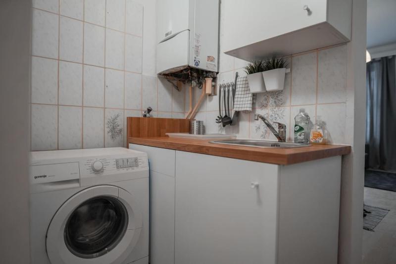Exceptional Beauty Studio near Hauptbahnhof - image 16