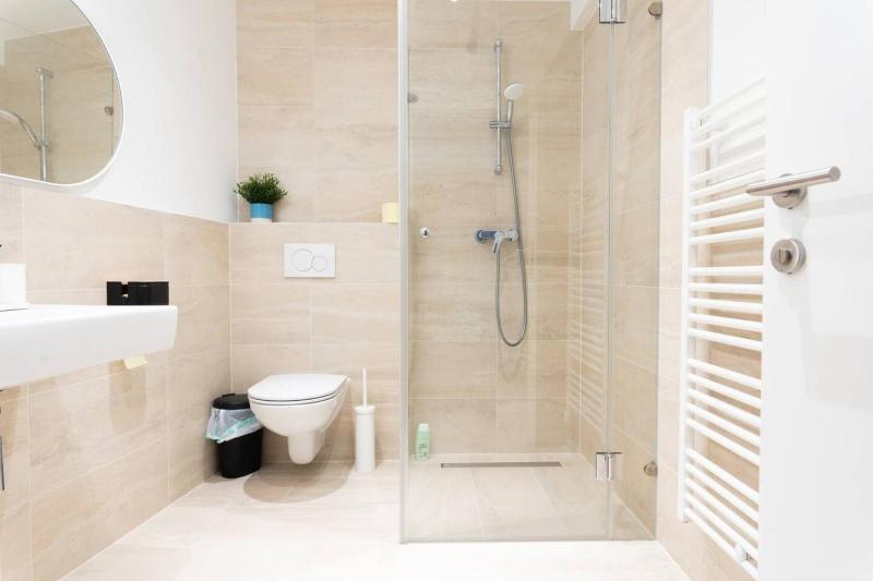 Premium Penthouse 2-floors with Private Terrace near Prater and Center - image 14