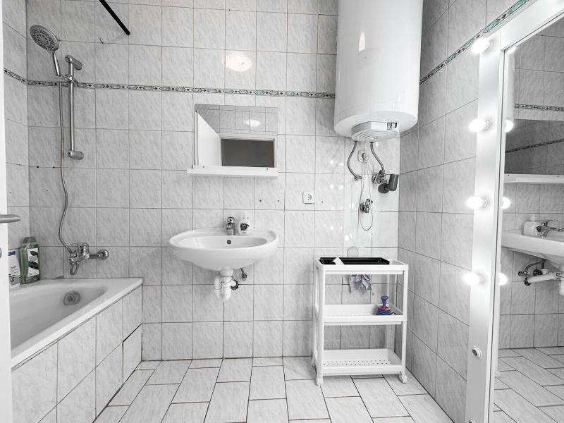 Wonderful 2 bedrooms Flat near to Hauptbahnhof - image 16