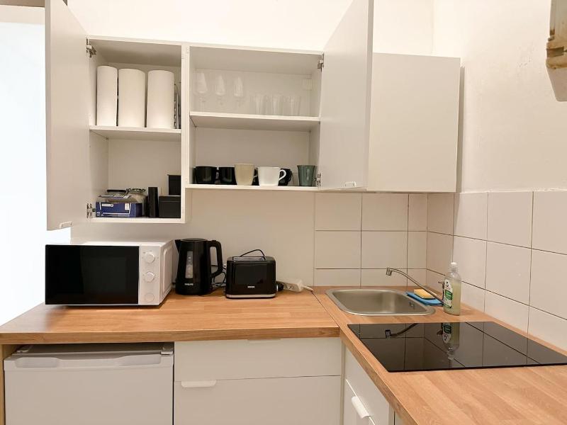 Wonderful 2 bedrooms Flat near to Hauptbahnhof - image 11