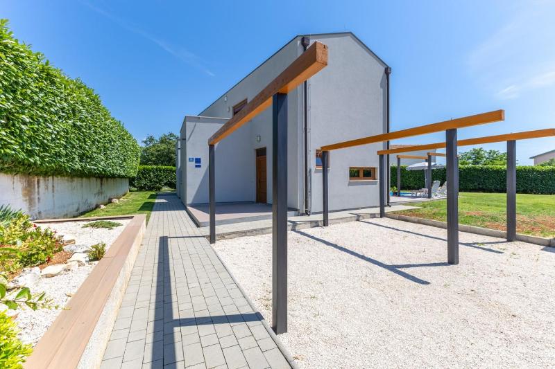 Holiday House Irina F - Pool Private - image 35