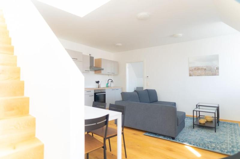 Superior Penthouse two-floor with Private Terrace near Prater and Center - image 7