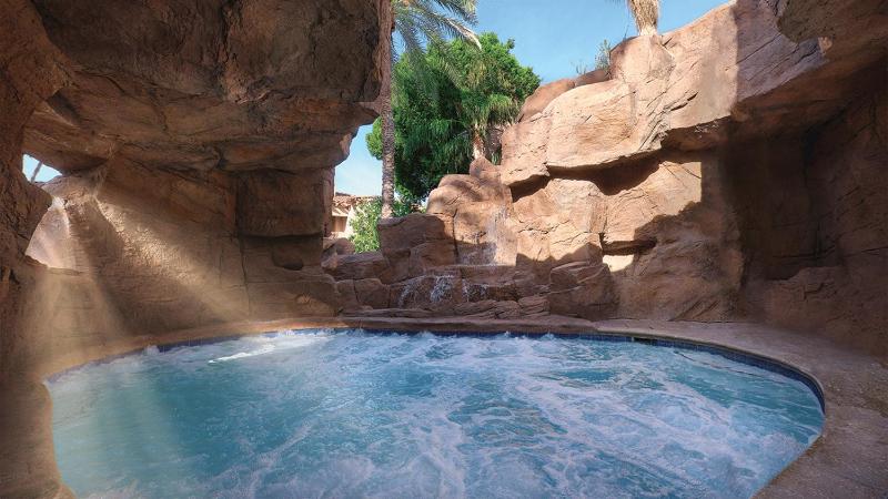 Sheraton Desert Oasis Resort Two-Bedroom - image 21
