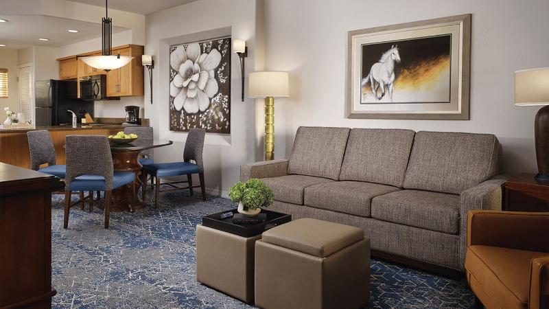 Sheraton Desert Oasis Resort Two-Bedroom - image 2