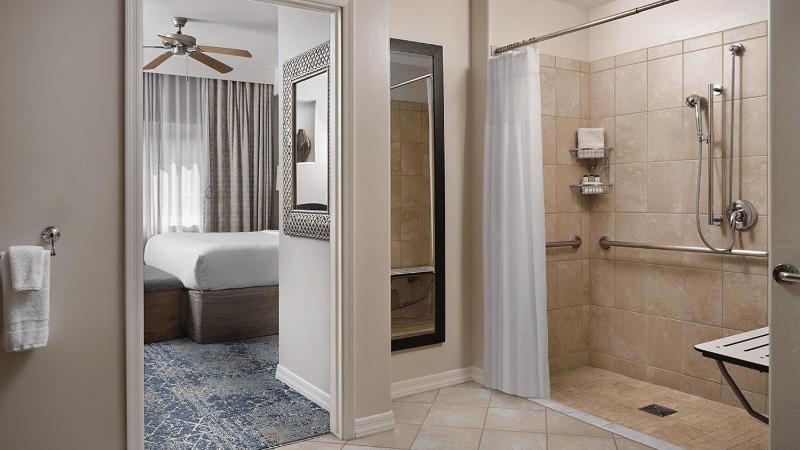 Sheraton Desert Oasis Resort Two-Bedroom - image 16