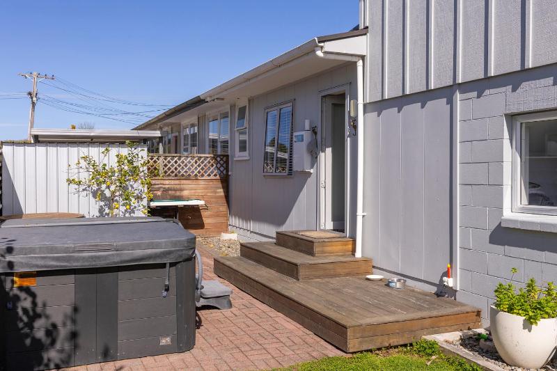 Rainbow Haven Where family time meets Lake time - image 45