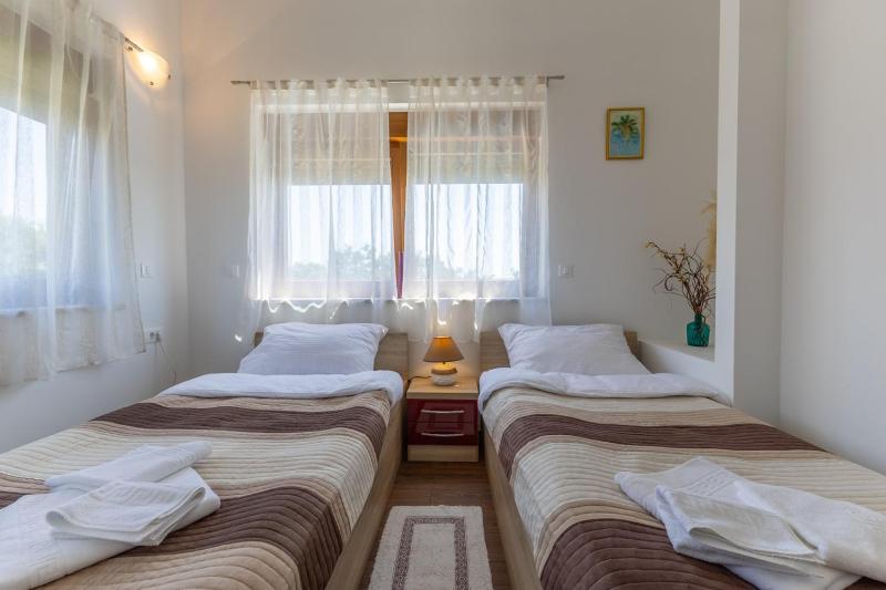 Holiday House Irina G - Pool Private - image 29
