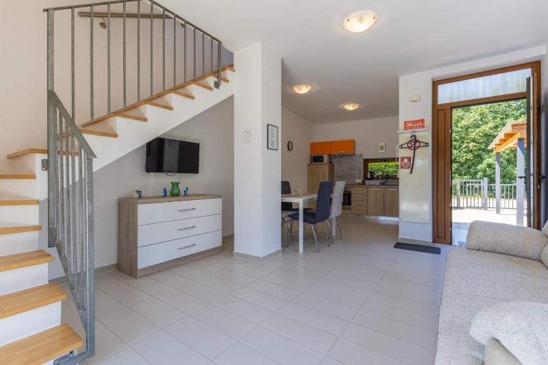 Holiday House Irina G - Pool Private - image 37