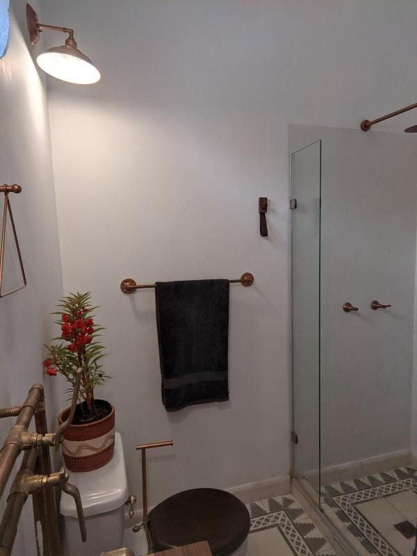 Walled City 2-bedroom 2-bath Apartment with Patio - image 16
