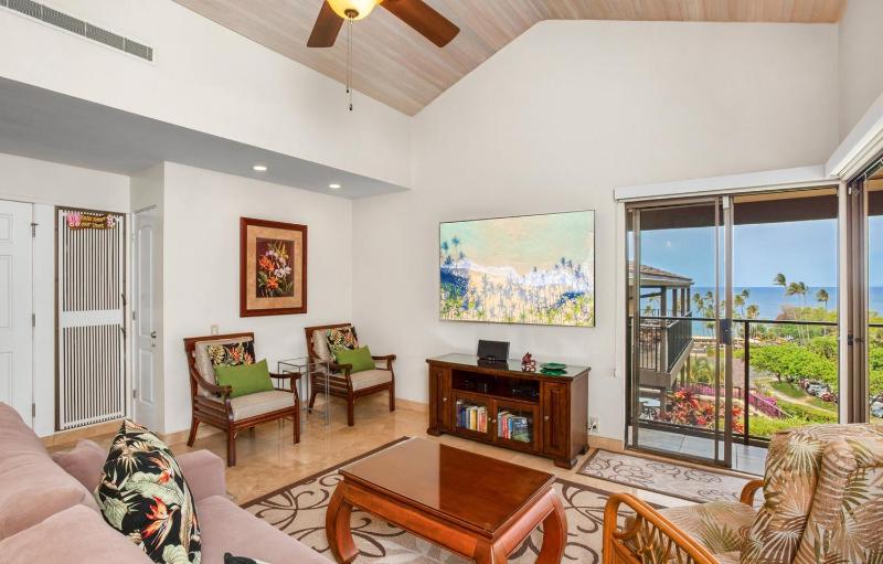 Wailea Elua Village - CoralTree Residence Collection - image 11